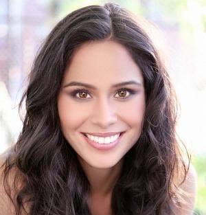 Kimberly_Snyder_headshot