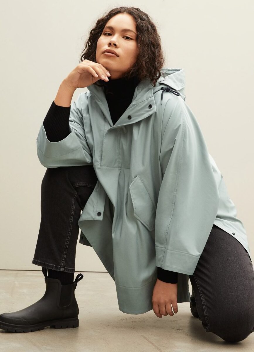 Everlane poncho