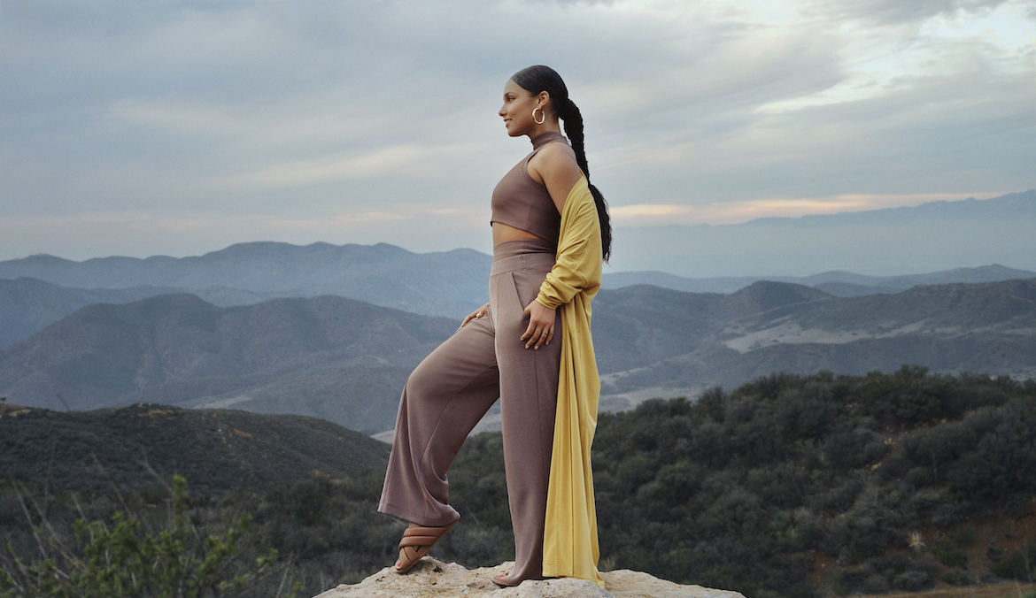 The Alicia Keys x Athleta Collab Just Dropped With *Stunning* Pieces ...