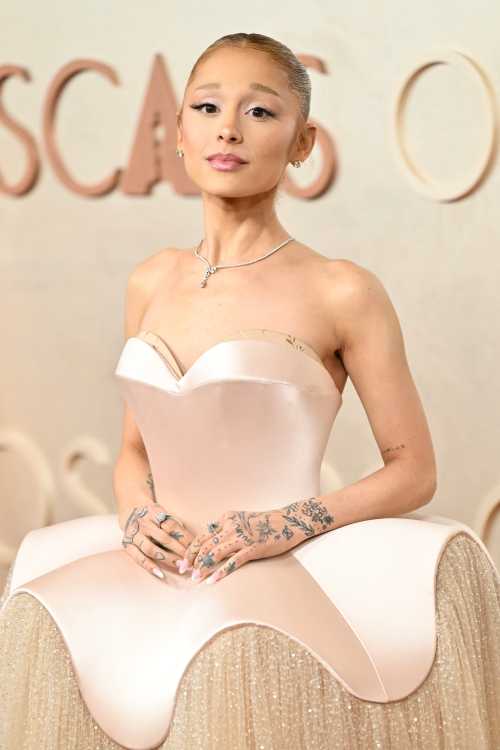 US singer-songwriter Ariana Grande attends the 97th Annual Academy Awards at the Dolby Theatre in Hollywood, California on March 2, 2025. (Photo by Robyn Beck / AFP) (Photo by ROBYN BECK/AFP via Getty Images)