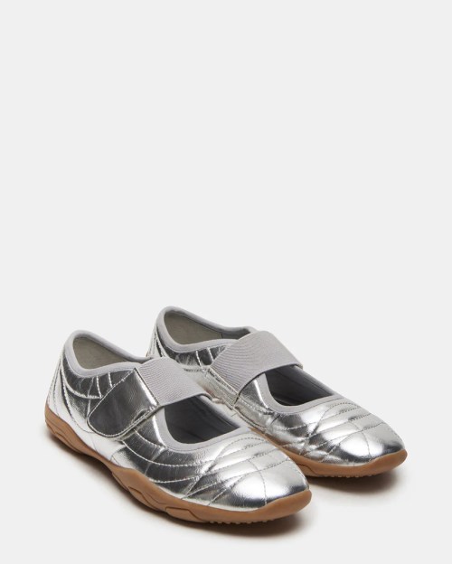 Steve Madden Scooter Silver