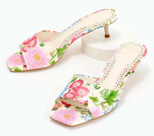 "As Is" Vince Camuto Leather Kitten Mules Faiza