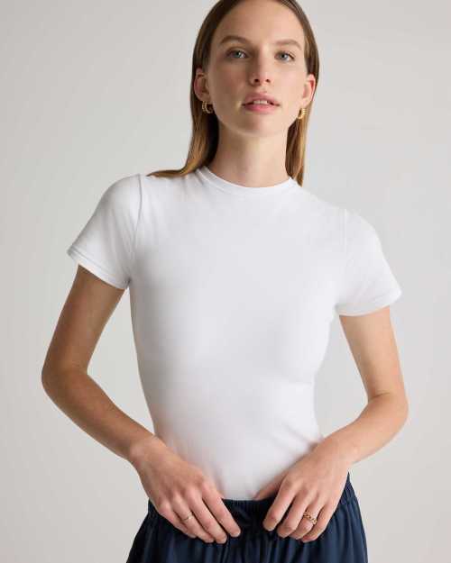 Best fitted: Quince Stretch Cotton Jersey Fitted T-Shirt
