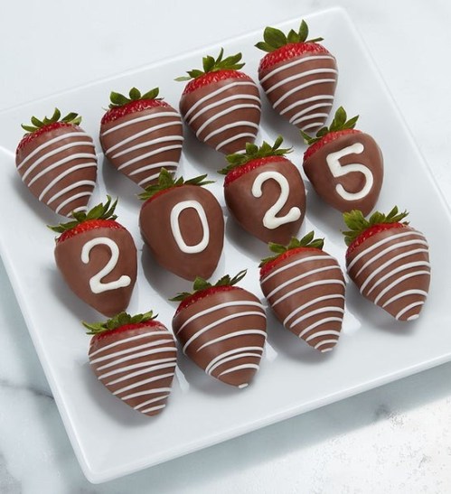 For the sweet tooth: Shari's Berries Star Graduate™ Dipped Strawberries