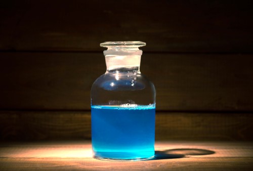 glass jar of methylene blue
