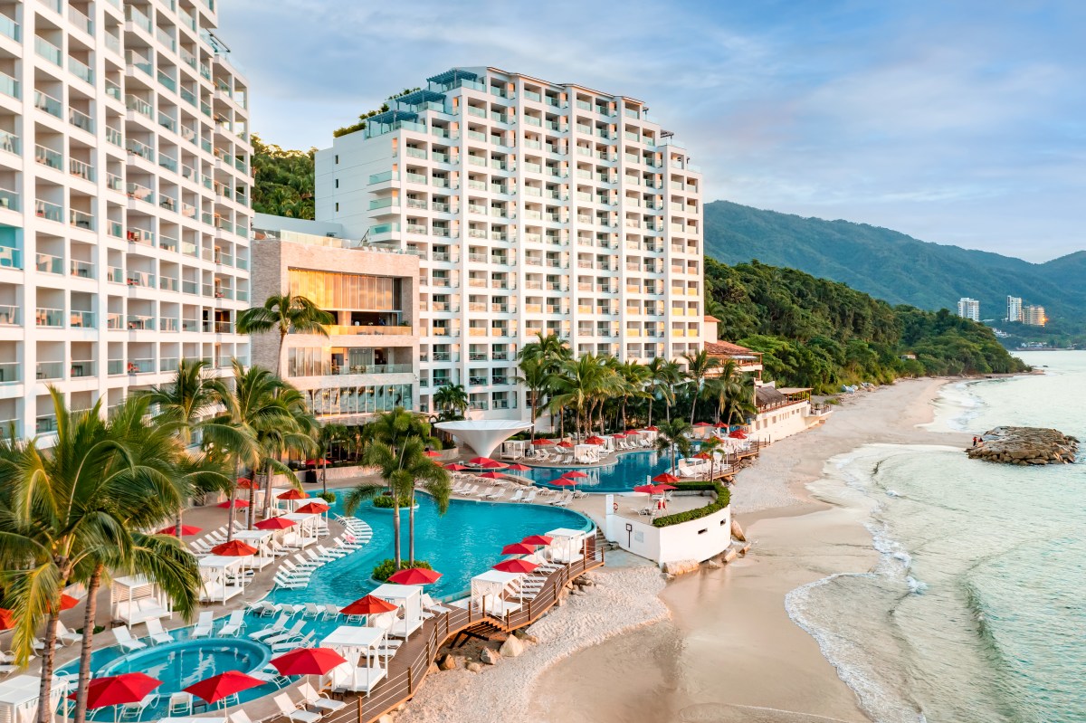 This Mexican Resort Taught Me 1 Important Lesson That Helped Me Overcome Burnout